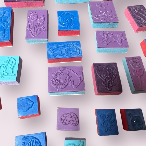 Lisa Frank Vintage Foam Stamps Set Of 30 Card Making Scrapbooking Junk Journals - Picture 11 of 14